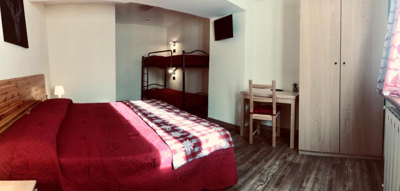 Hotel Piccolo Chalet Клавиере Екстериор снимка