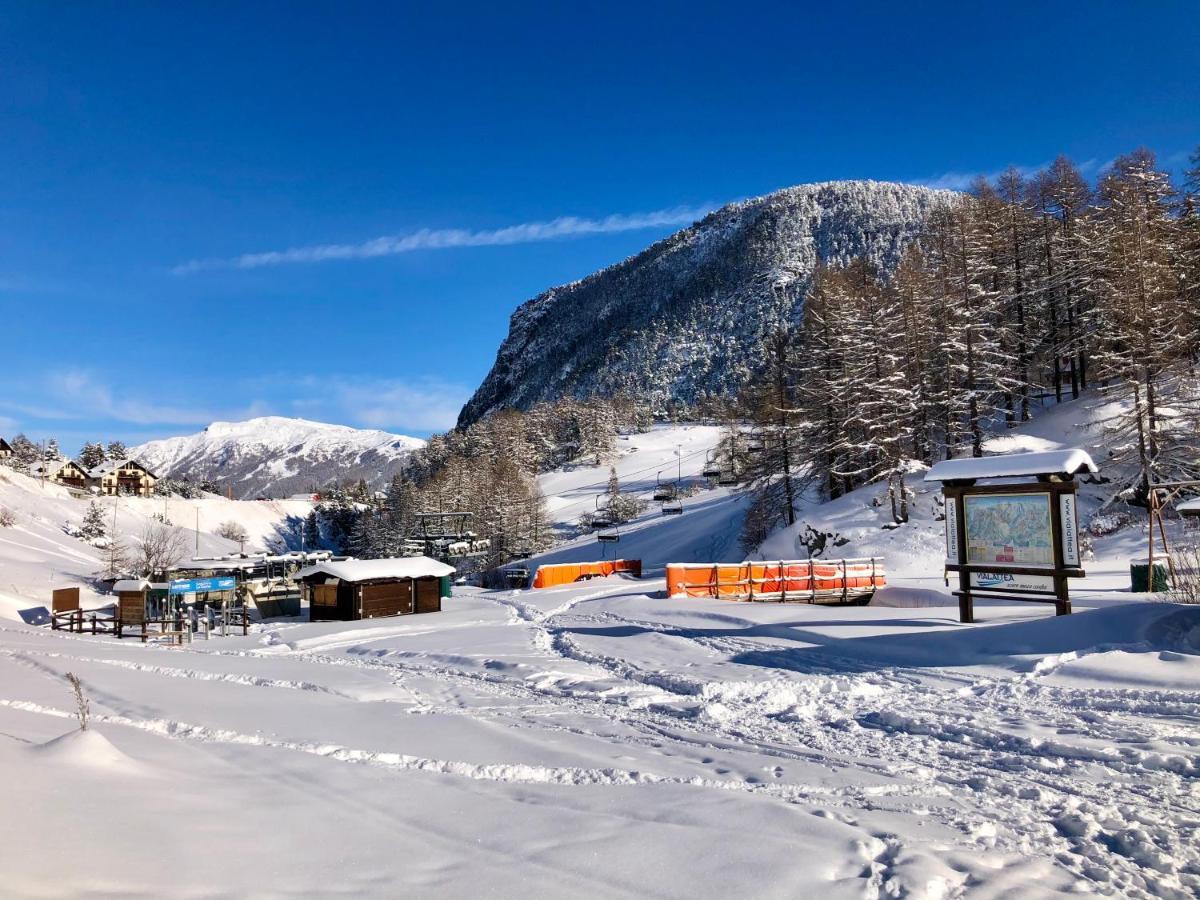 Hotel Piccolo Chalet Клавиере Екстериор снимка