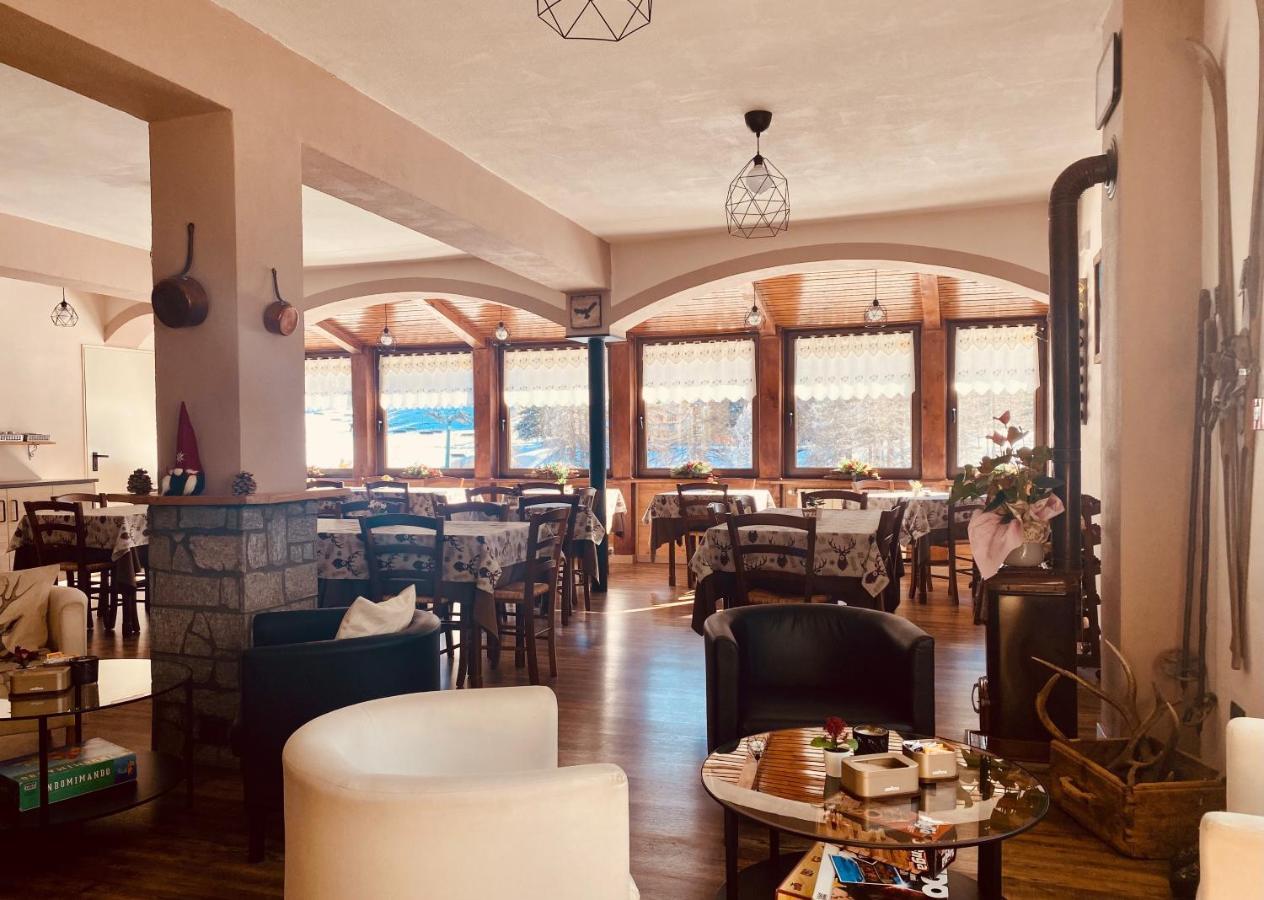 Hotel Piccolo Chalet Клавиере Екстериор снимка